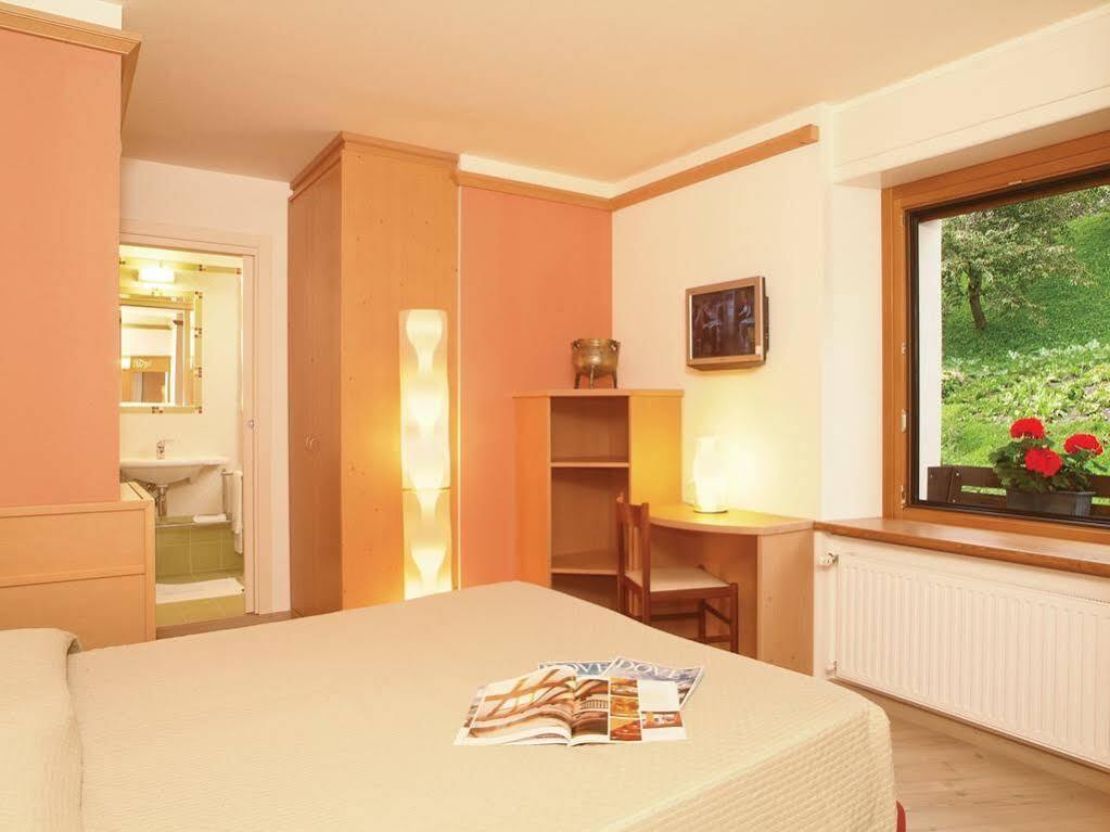 Hotel Bellavista Ravascletto Luaran gambar